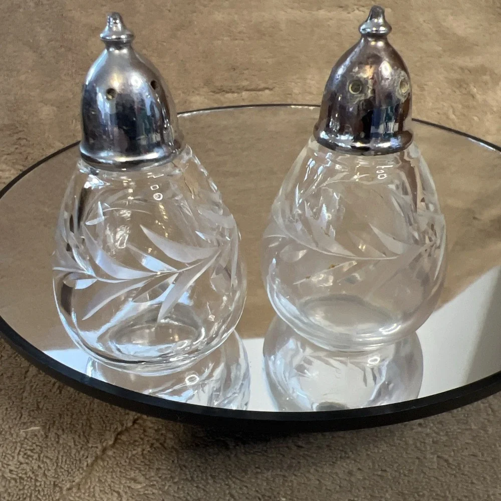 Fostoria Holly Salt & Pepper Shaker Set Vintage 1950s‎ with Chrome Tops 2.75